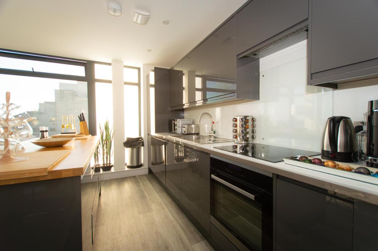 * Panoramic Penthouse With Sea & City Views Борнмът Екстериор снимка