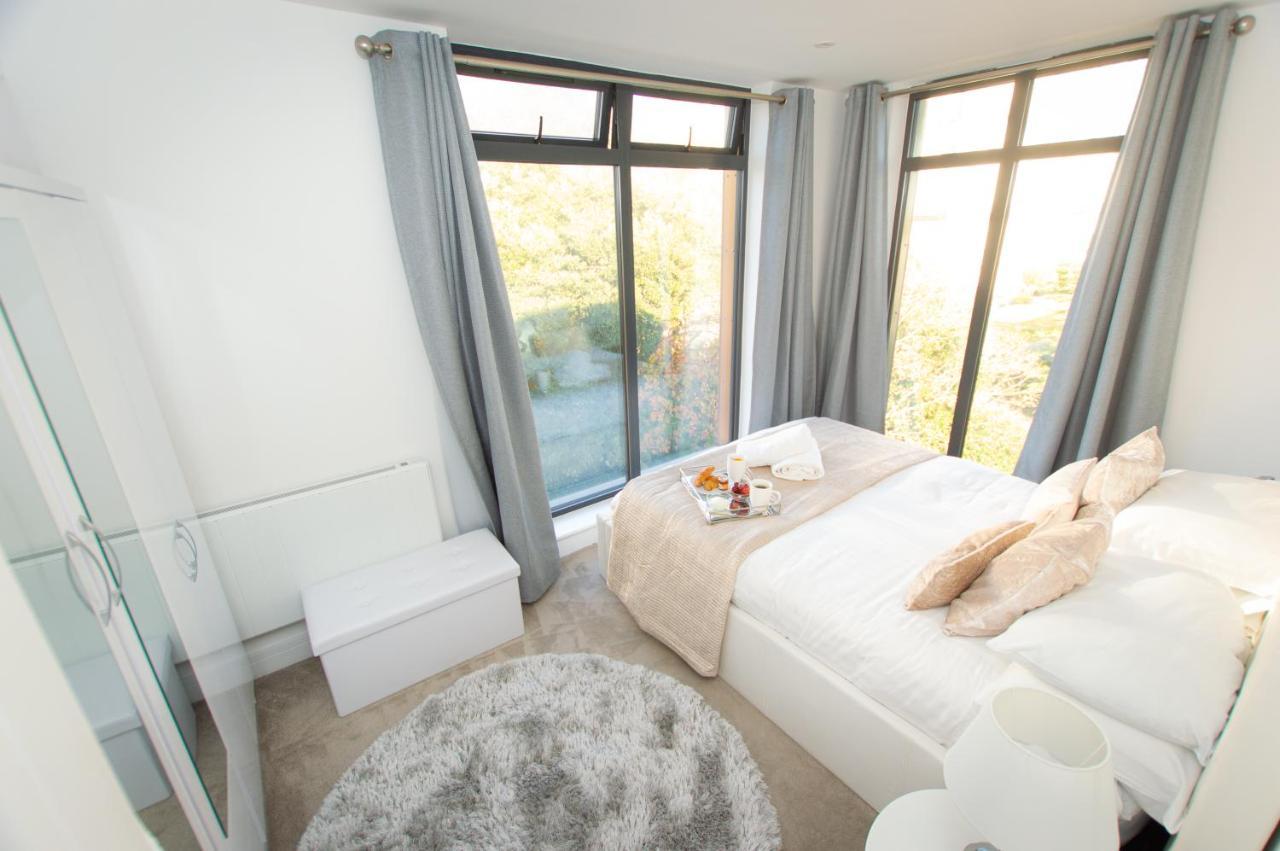 * Panoramic Penthouse With Sea & City Views Борнмът Екстериор снимка